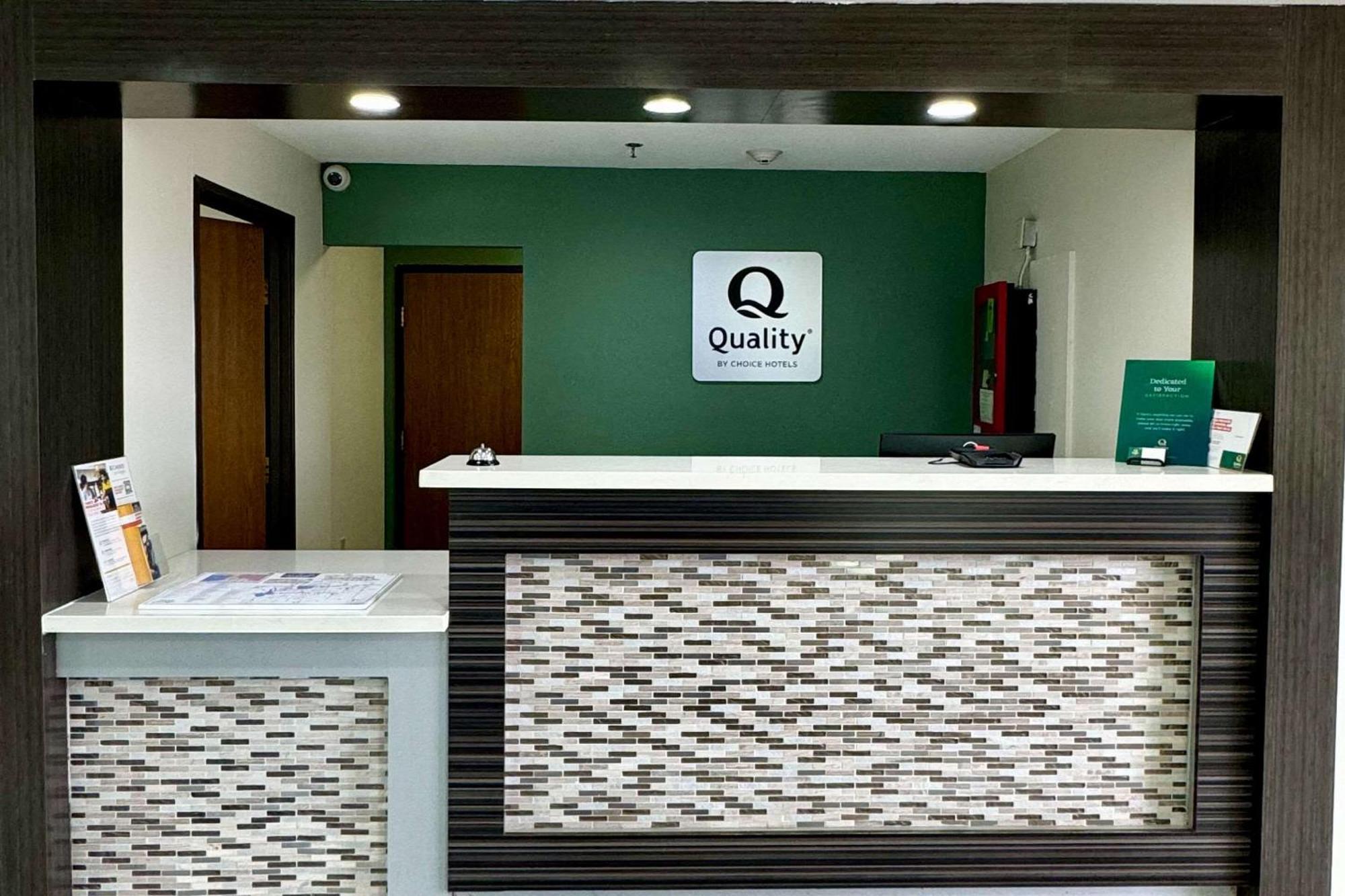 Quality Inn Sulphur Exterior foto