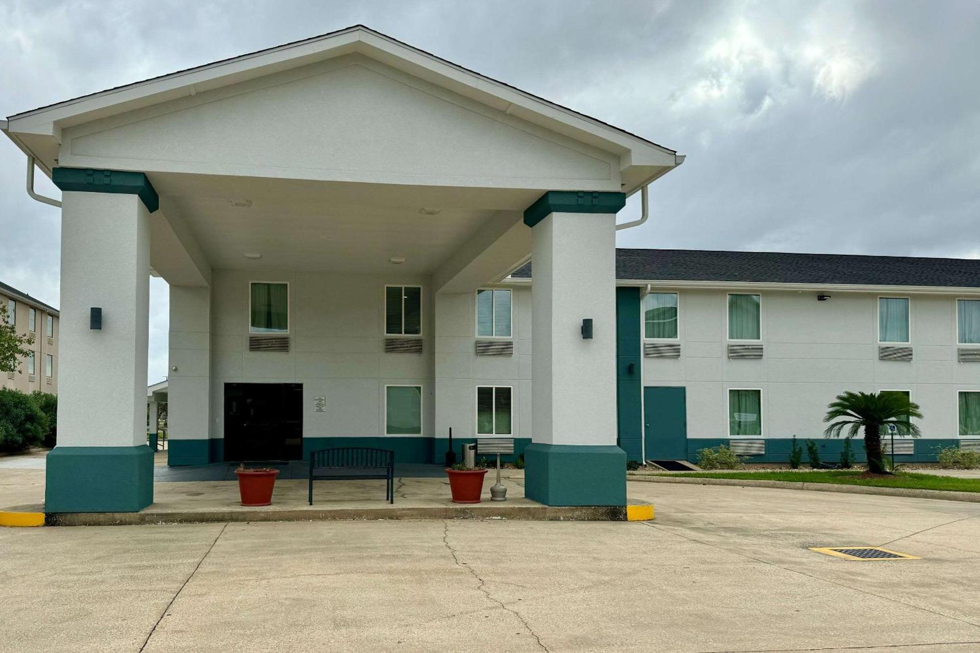 Quality Inn Sulphur Exterior foto